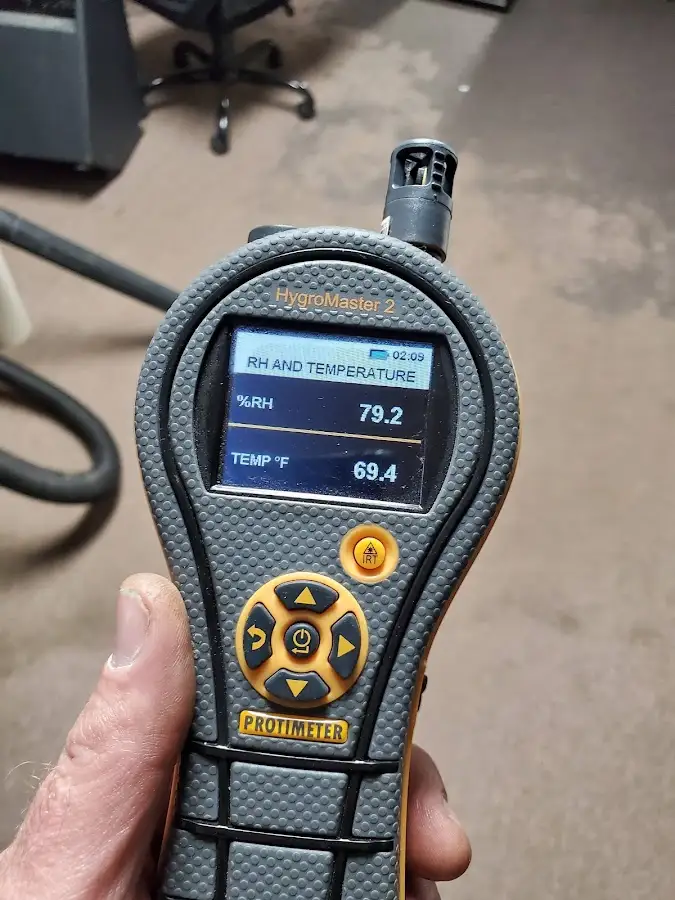 Moisture meter humidity assessment for Fire & Smoke Damage Restoration in Ocean Springs